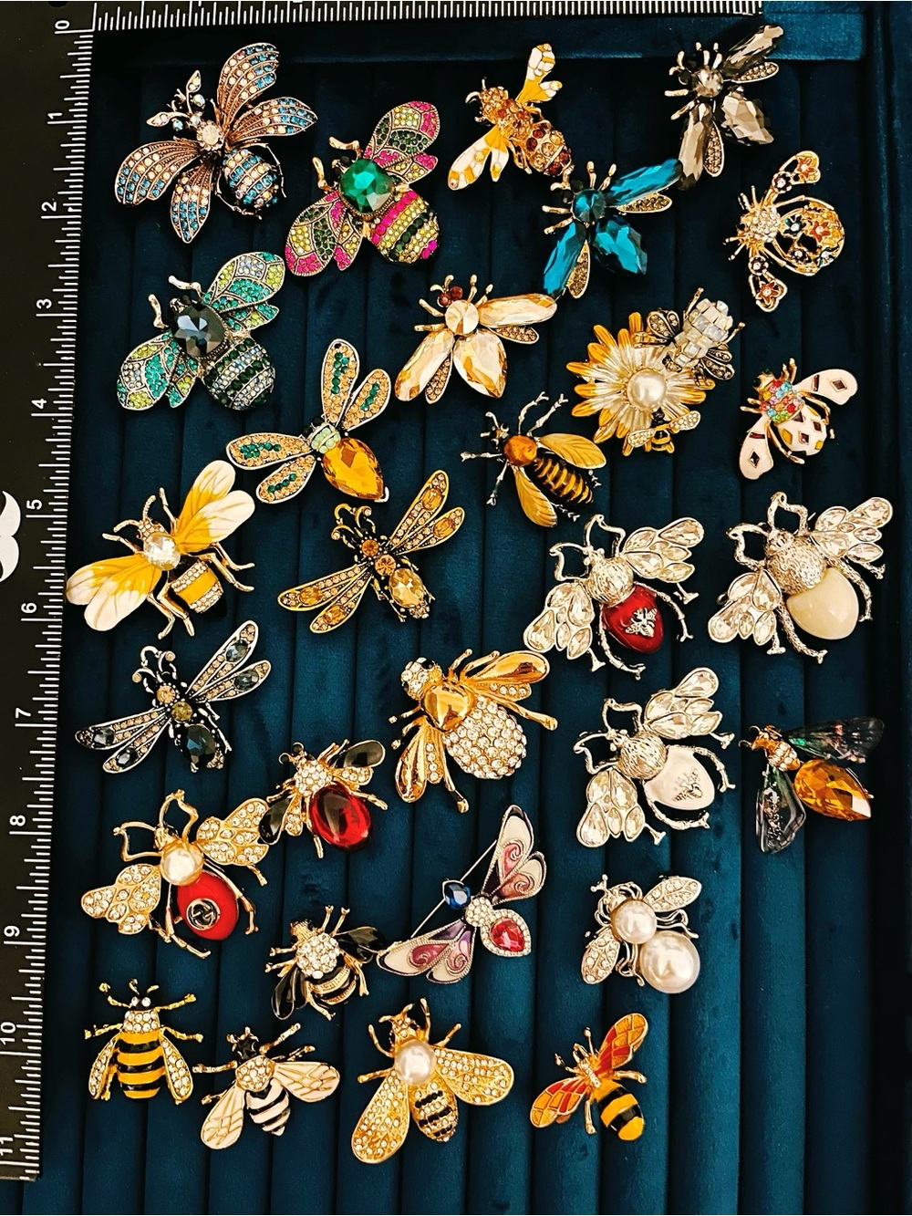 Bee Brooches Lot 30pc Heavywork Enamel Rhinestone Insect Pins Jewelry